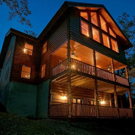 Pinnacle Vista Holiday Home Sevierville Dış mekan fotoğraf